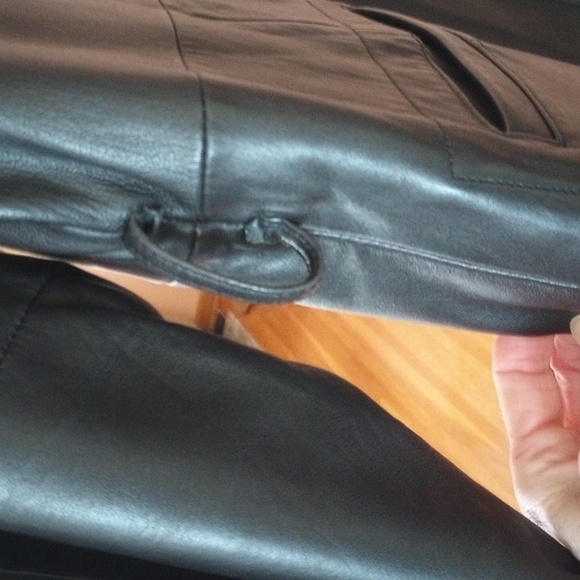 Valerie Stevens New Zealand Lambskin Leather Belted Longer Jacket (S or M) - Picture 12 of 15